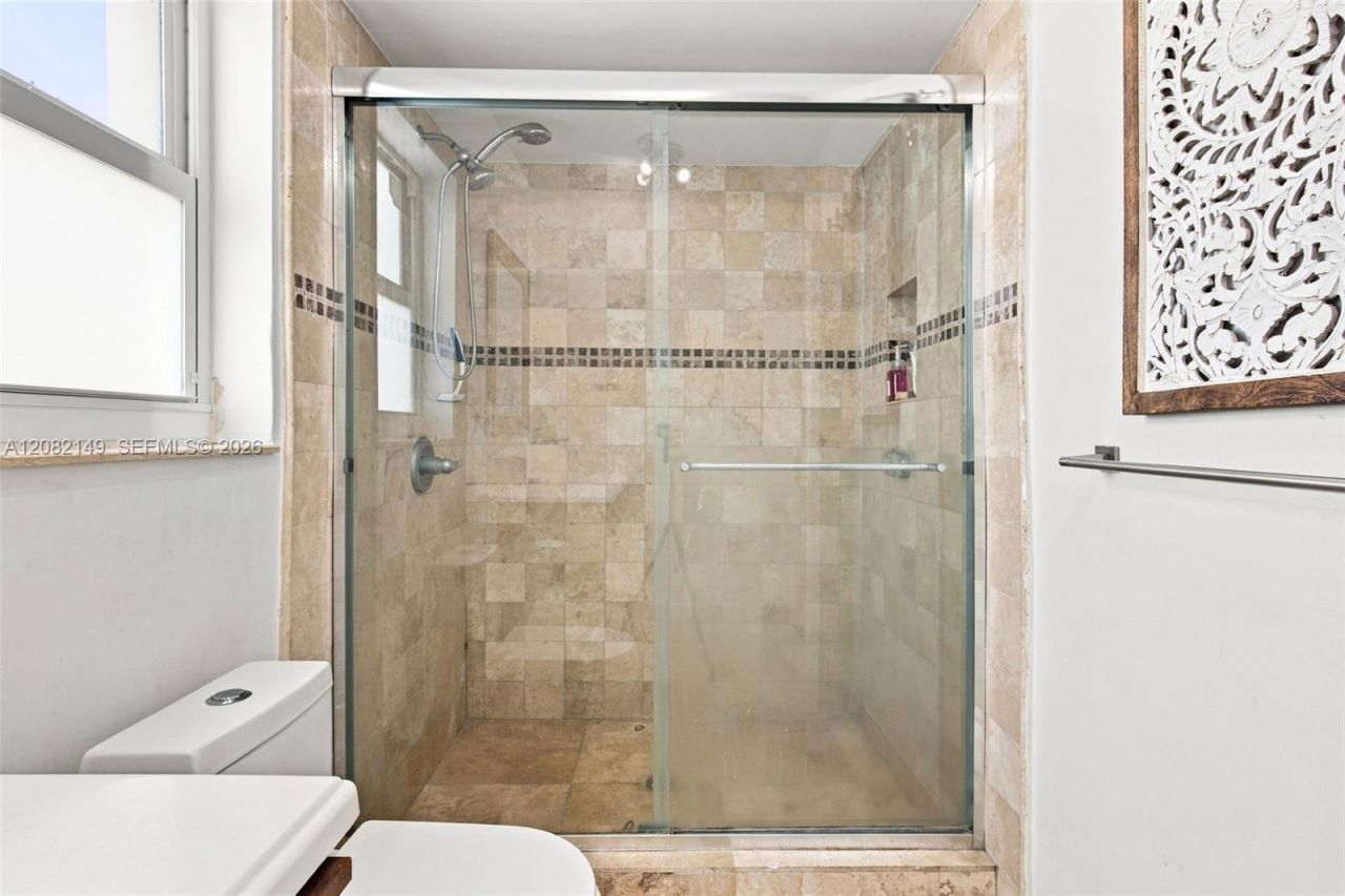 1103 Washington St, Hollywood, FL 33019 Photo