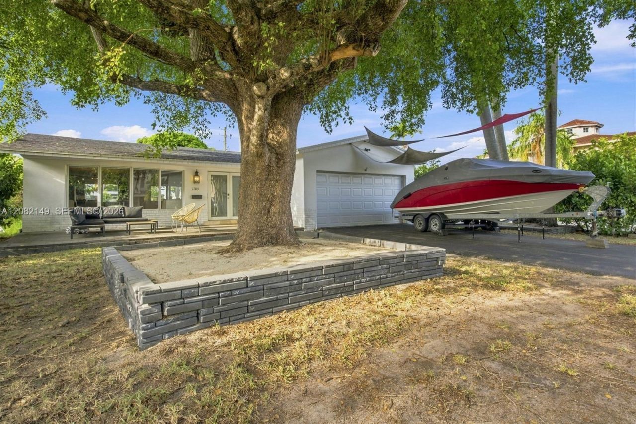 1103 Washington St, Hollywood, FL 33019 Photo
