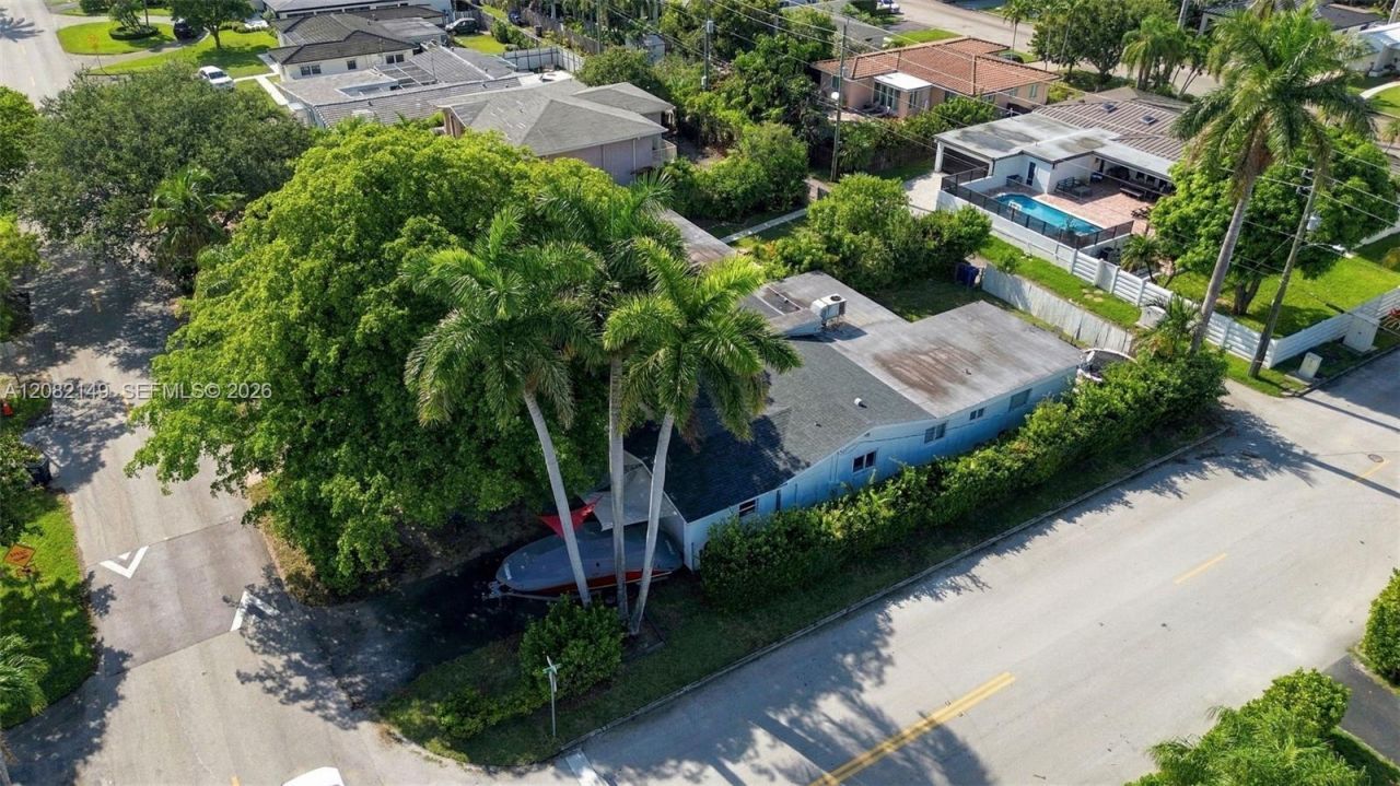 1103 Washington St, Hollywood, FL 33019 Photo