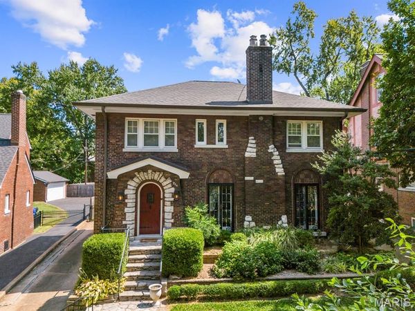 754 Yale Avenue, University City, MO 63130