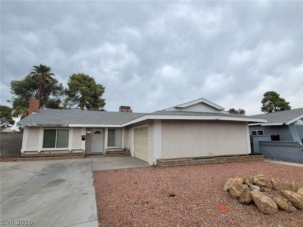 6767 Garden Grove Avenue , Las Vegas, NV 89103