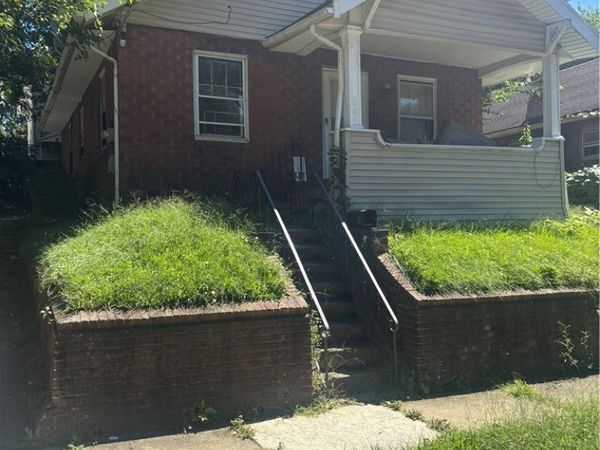 241 Sobul Avenue , Akron, OH 44305