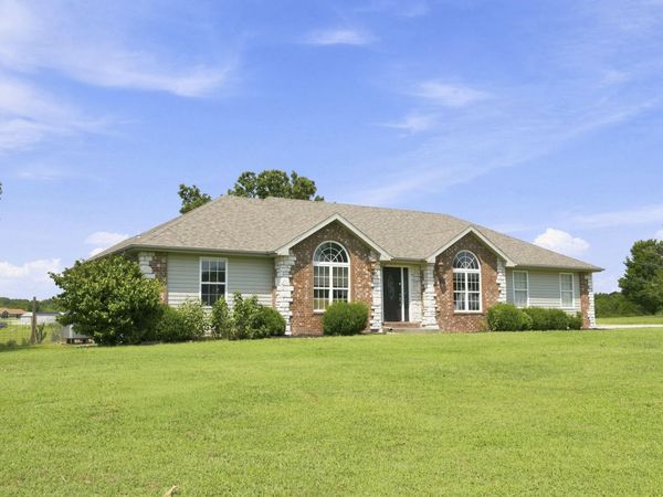 355 Julip Lane , Highlandville, MO 65669