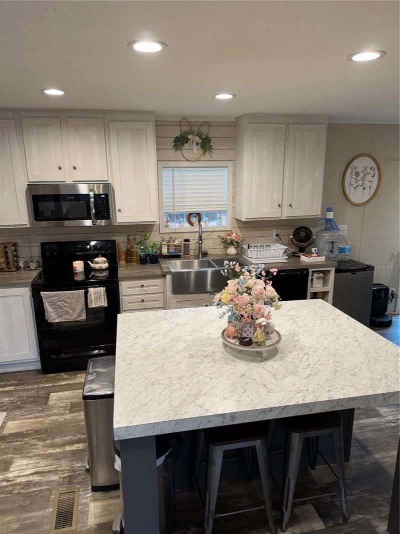 27590 County Road 42, Paisley, FL 32767 Photo