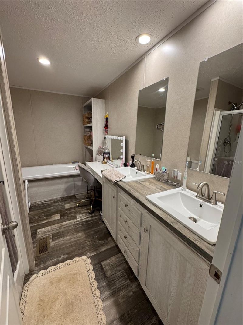 27590 County Road 42, Paisley, FL 32767 Photo