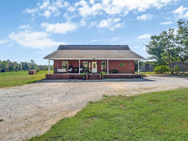 279 Smith Rd, Crossville, TN 38571