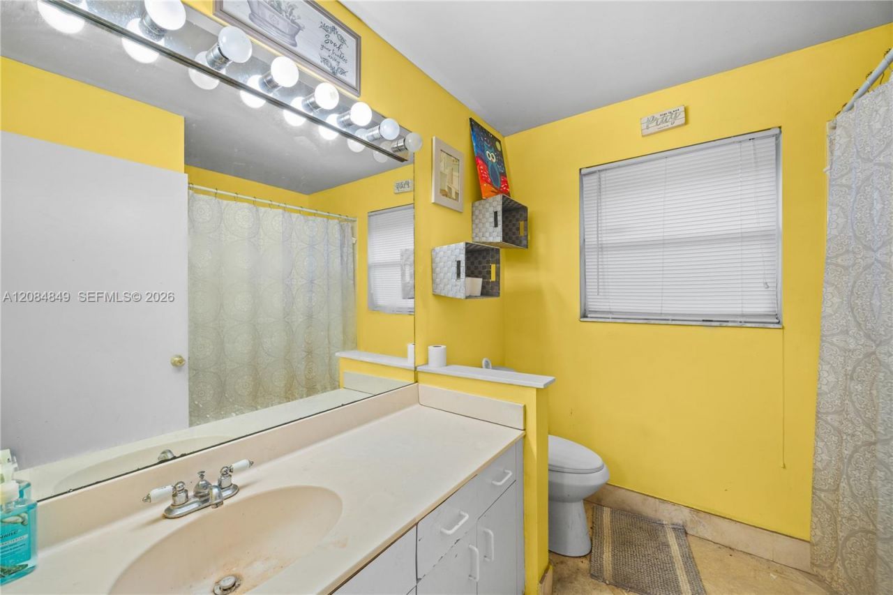 1065 W Fairfax Cir W, Boynton Beach, FL 33436 Photo