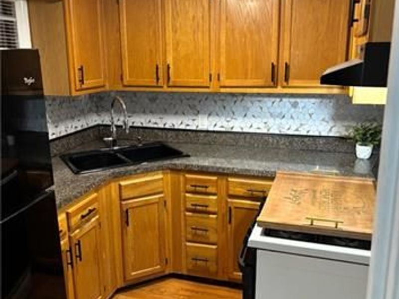 304 N Upland Avenue, Dayton, OH 45417 Photo 9