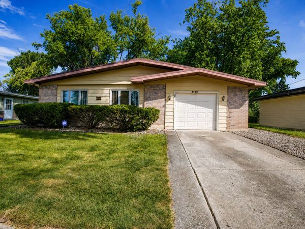 322 Sioux Street , Park Forest, IL 60466