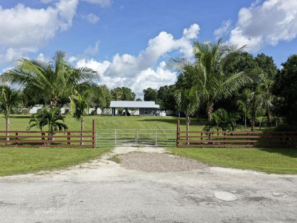 2055 SW 3rd Street, Okeechobee, FL 34974