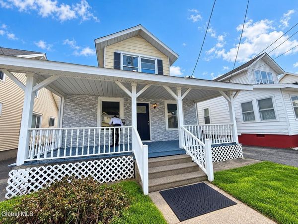 272 Altamont Avenue, Schenectady, NY 12304