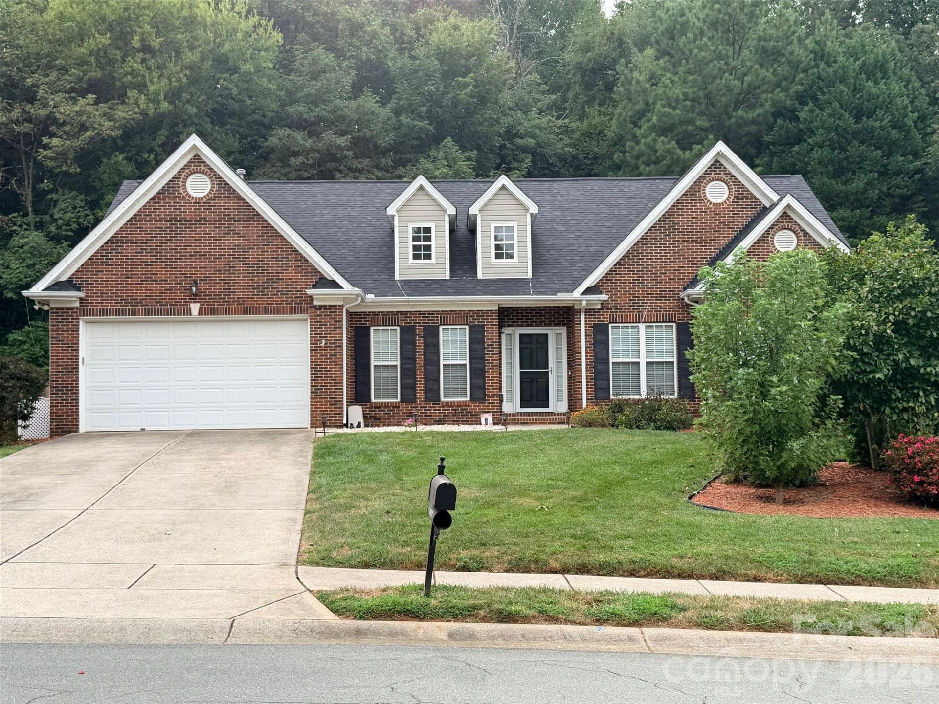 12015 Hampton Place Drive , Charlotte, NC 28269 Main Photo