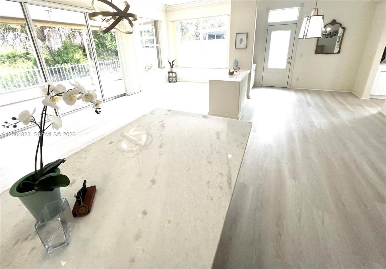 7625 SE Bay Cedar Cir, Hobe Sound, FL 33455 Photo