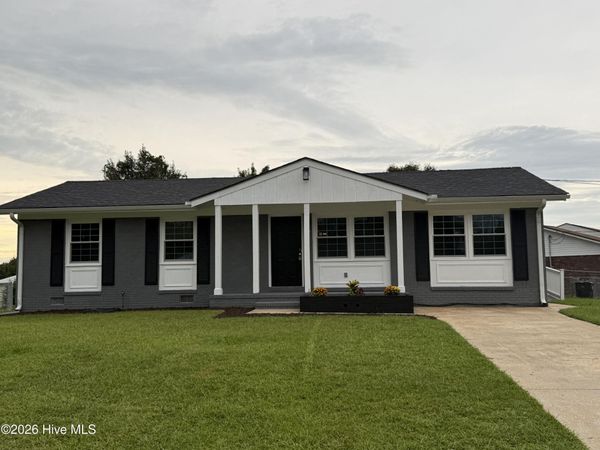 105 Yorkshire Drive , Jacksonville, NC 28546