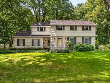 261 South Avenue , Webster, NY 14580