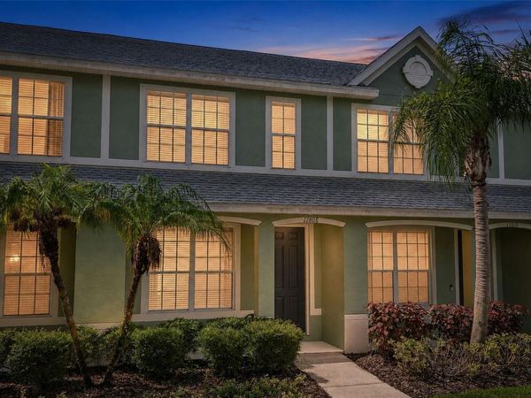 11608 DECLARATION DRIVE, TAMPA, FL 33635