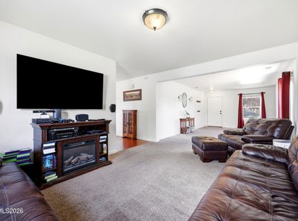 8840 Silver Dawn Court, Reno, NV 89506 Photo