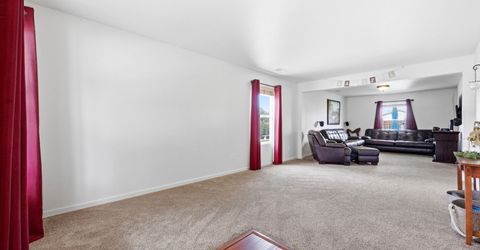 8840 Silver Dawn Court, Reno, NV 89506 Photo