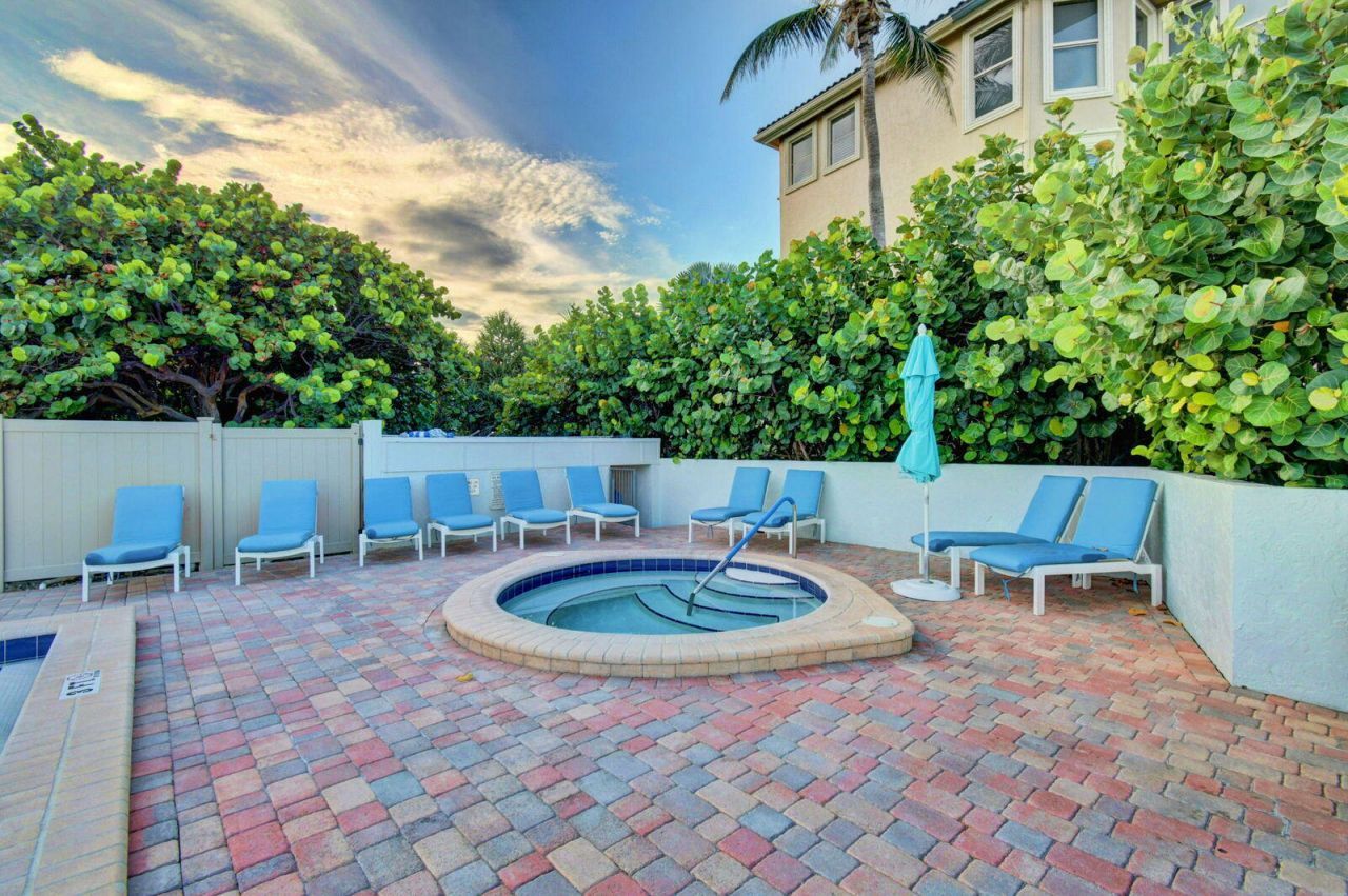 4750 S Ocean Boulevard, Unit 907, Highland Beach, FL 33487 Photo