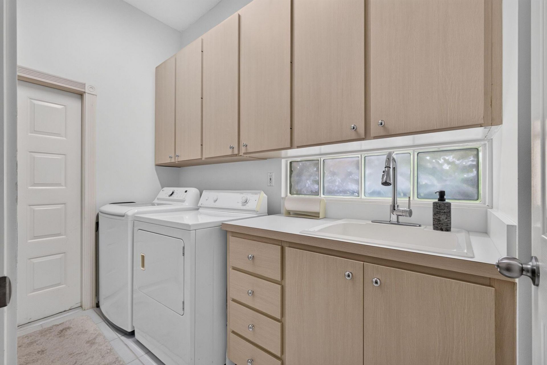 8390 E Garden Oaks Circle, Palm Beach Gardens, FL 33410 Photo