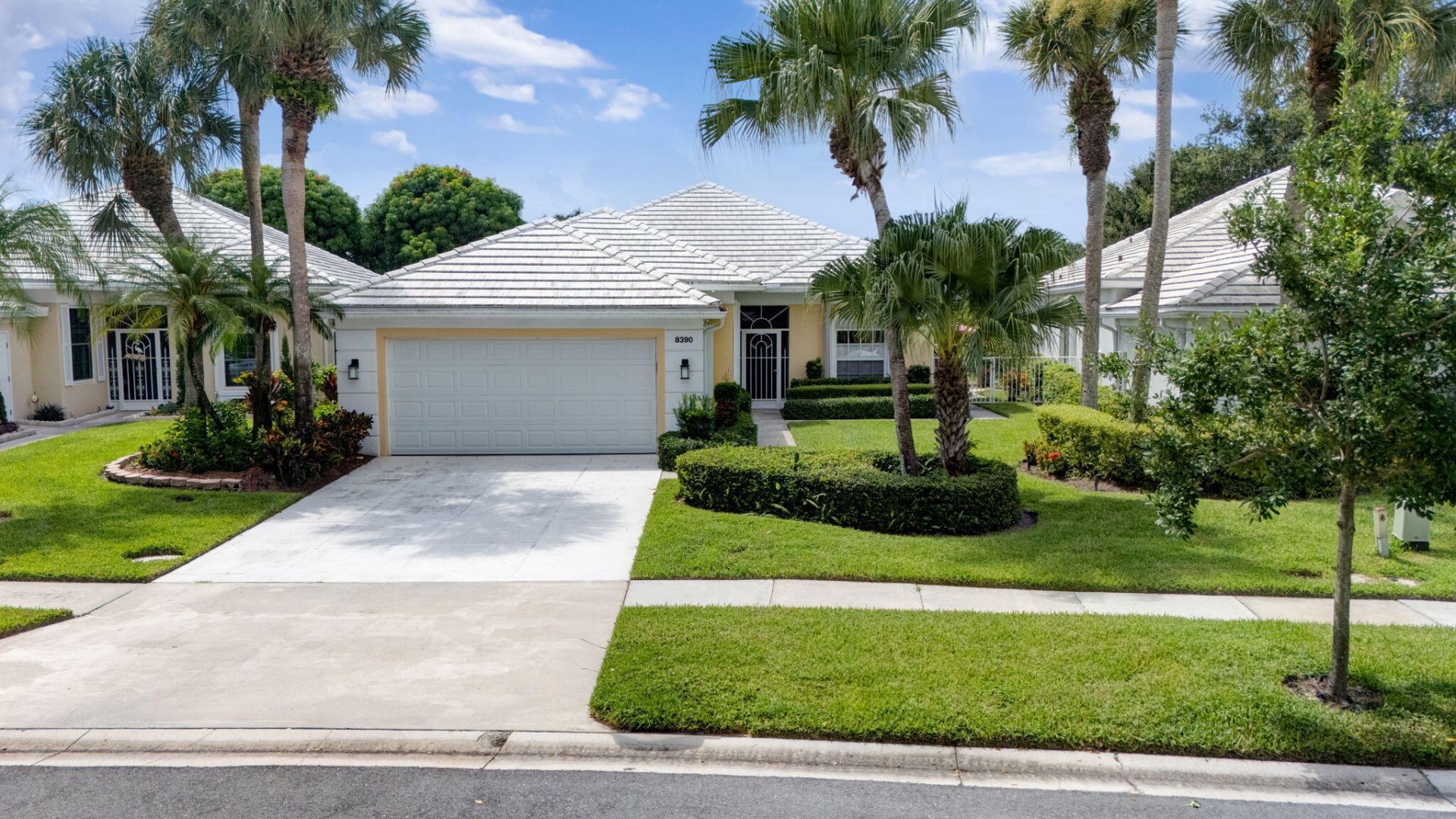 8390 E Garden Oaks Circle, Palm Beach Gardens, FL 33410 Photo