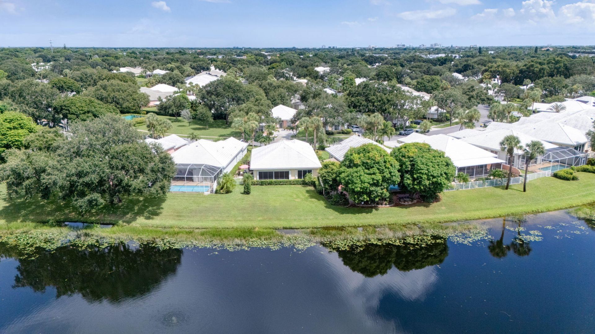 8390 E Garden Oaks Circle, Palm Beach Gardens, FL 33410 Photo