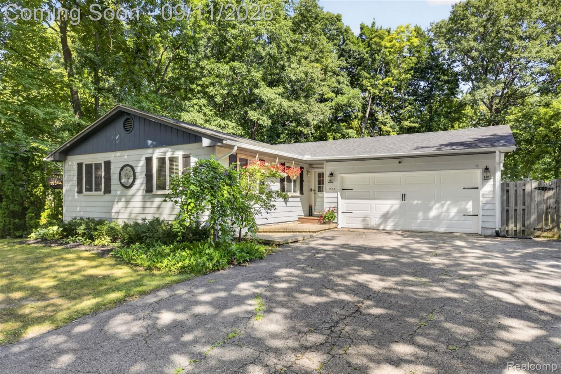 1537 Odette , Hartland Township, Mi 48353 Main Photo
