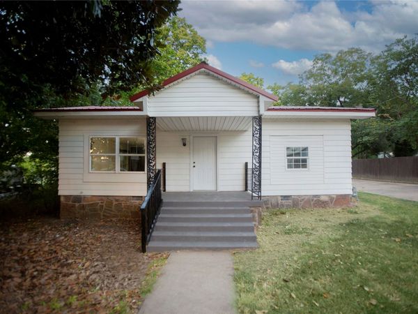 202 S Central Street , Wilburton, OK 74578