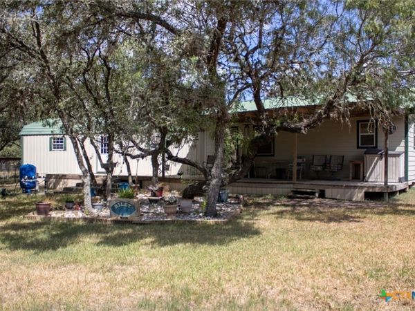 6154 HWY 183 N , Goliad, TX 77963