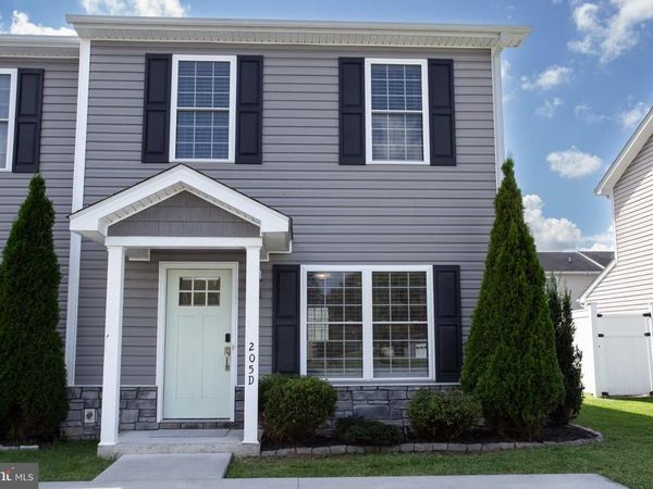 205 15TH STREET, Unit D, GROTTOES, VA 24441