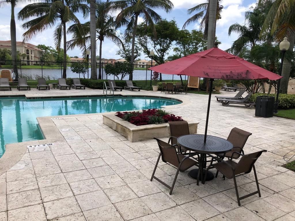 4190 San Marino Boulevard, Unit 105, West Palm Beach, FL 33409 Photo