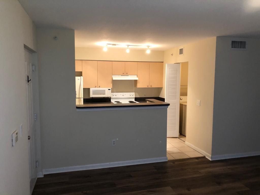 4190 San Marino Boulevard, Unit 105, West Palm Beach, FL 33409 Photo