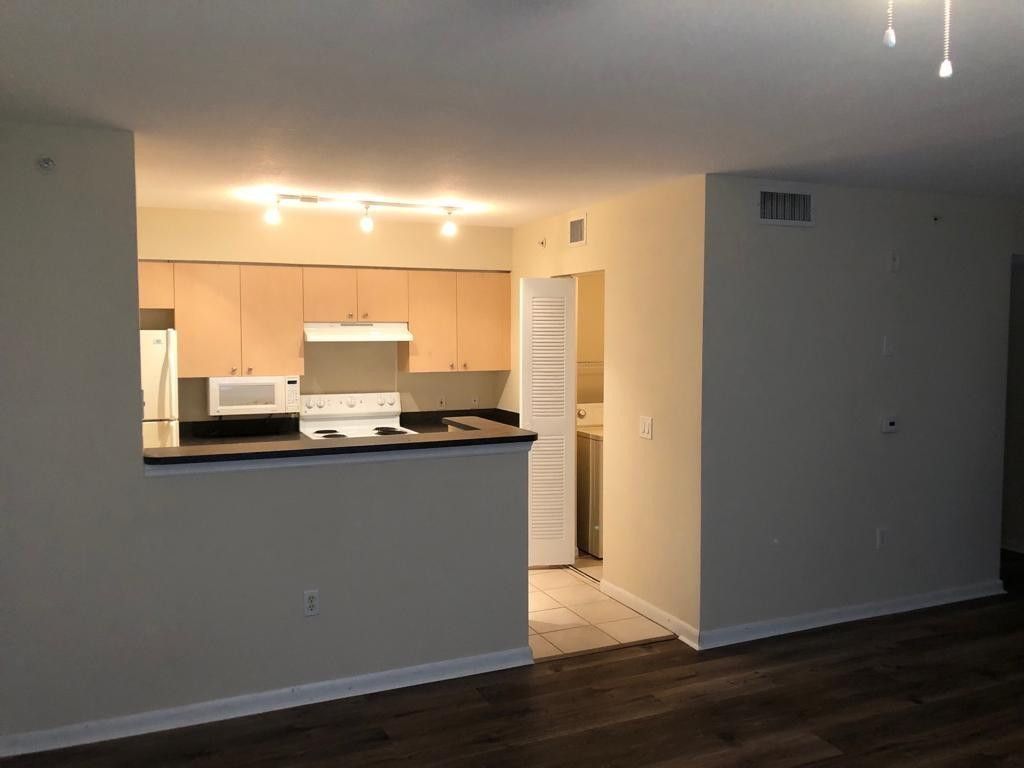 4190 San Marino Boulevard, Unit 105, West Palm Beach, FL 33409 Photo