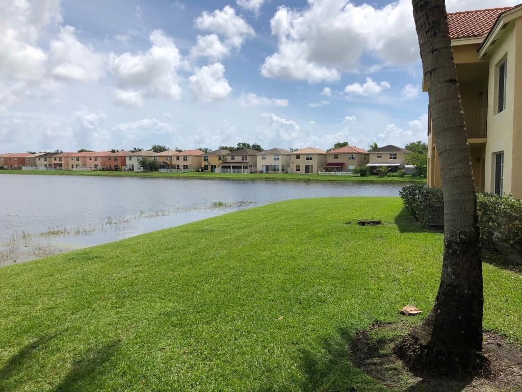 4190 San Marino Boulevard, Unit 105, West Palm Beach, FL 33409 Photo