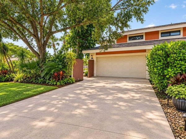7666 SIERRA Terrace W, Boca Raton, FL 33433