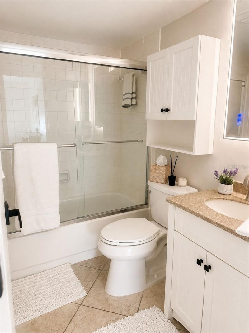 3221 Beneva Road, Unit 204, Sarasota, FL 34232 Photo