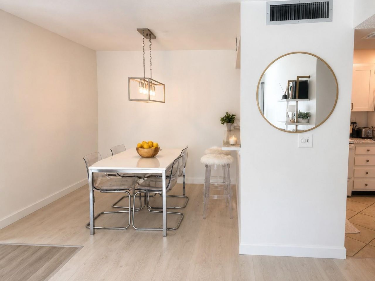 3221 Beneva Road, Unit 204, Sarasota, FL 34232 Photo