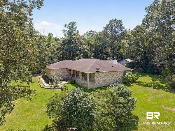 185 Magnolia Loop, Flomaton, AL 36441