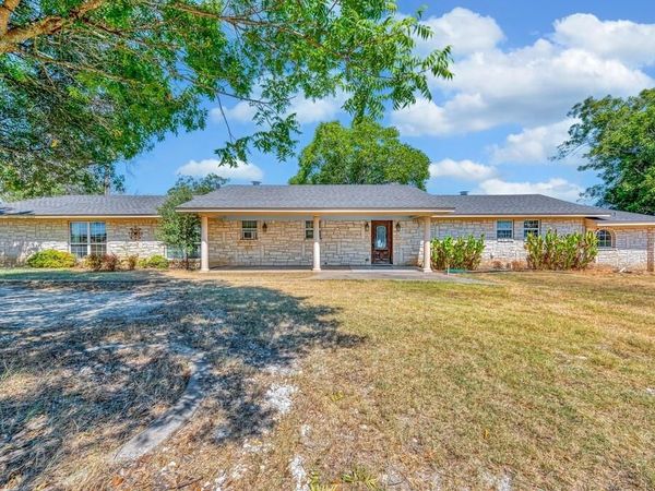 1455 Jackson Lane , China Spring, TX 76633