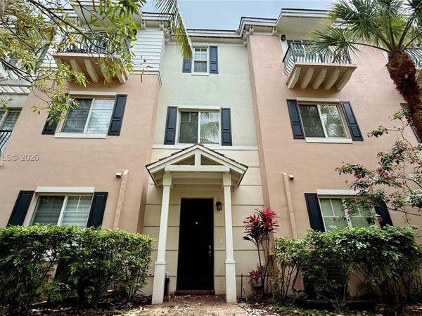 3843 NW 5th Ter , Boca Raton, FL 33431