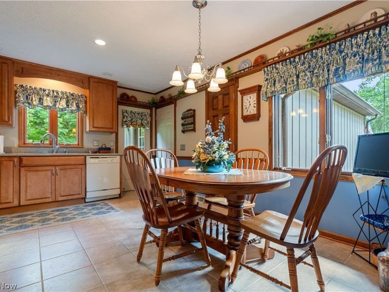 12969 Robinwood Street NE, Alliance, OH 44601 Photo 14