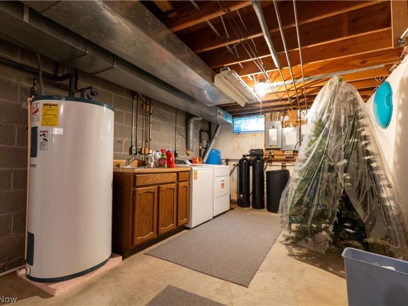 12969 Robinwood Street NE, Alliance, OH 44601 Photo 31