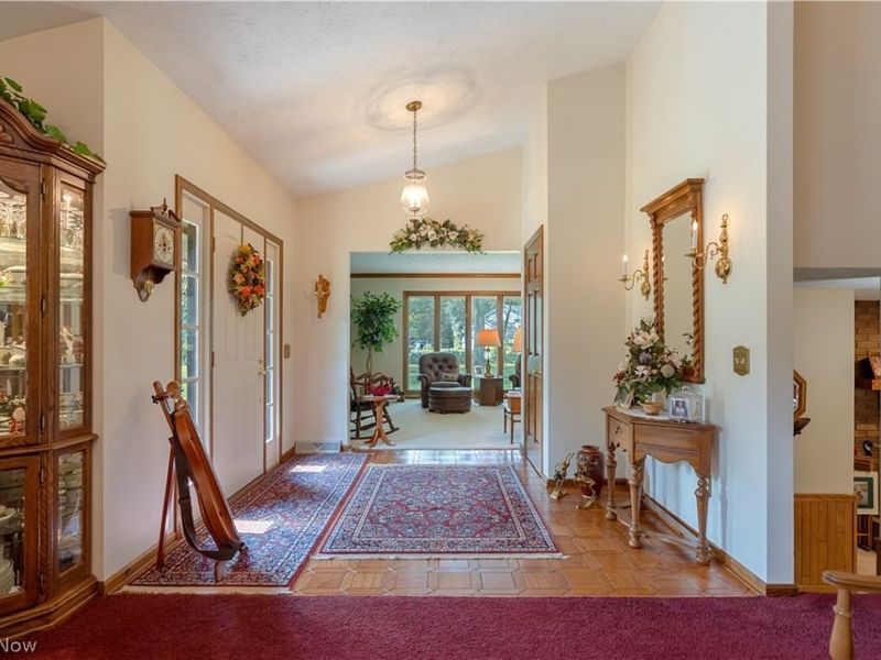12969 Robinwood Street NE, Alliance, OH 44601 Photo 4