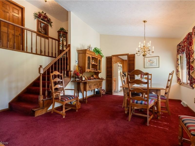 12969 Robinwood Street NE, Alliance, OH 44601 Photo 6
