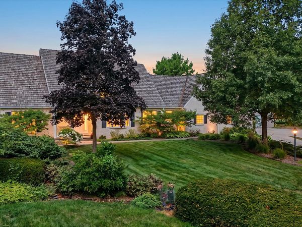 2613 S Nottingham Court , Champaign, IL 61821