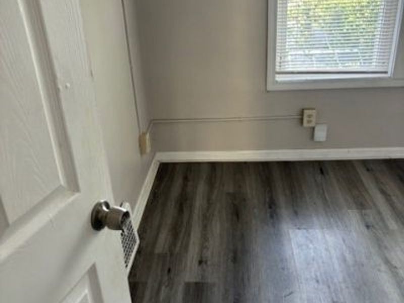 10917 Bernard Avenue, Unit 8, Cleveland, OH 44111 Photo 12