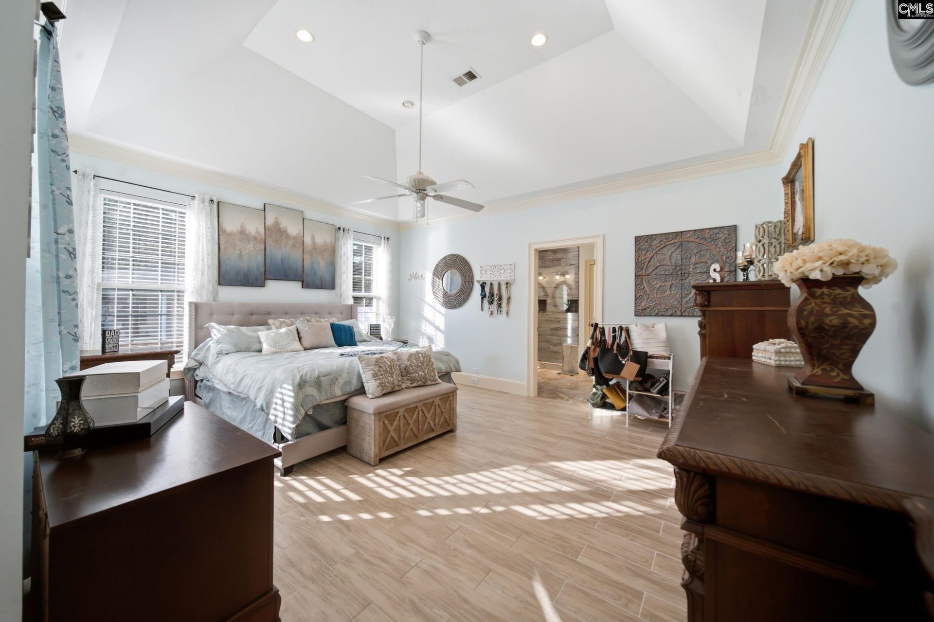 101 River Creek Drive Photo 18