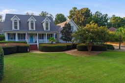 101 River Creek Drive photo 4