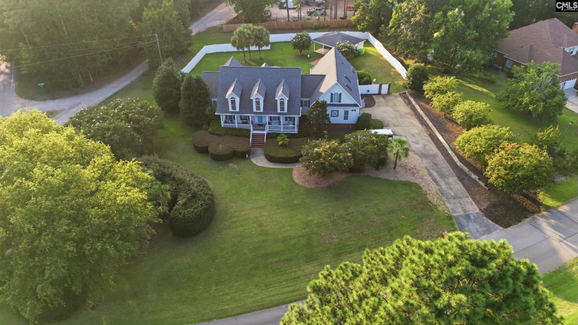 101 River Creek Drive Photo 42