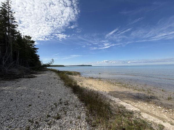 35 N Lake Shore DR, Bois Blanc, MI 49775
